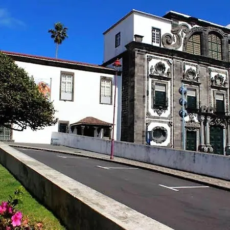 Apartment 2 Bedrooms Appartement With City View Garden And Wifi At Ponta Delgada